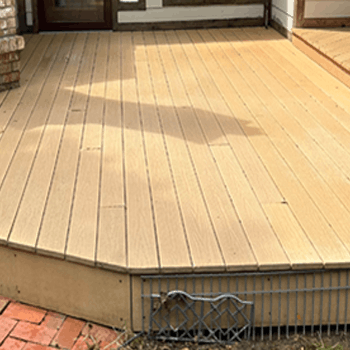 deck-cleaning-in-mid-michigan_dd8eb18d